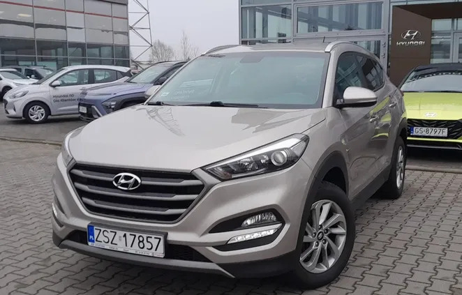 hyundai tucson słupsk Hyundai Tucson cena 69900 przebieg: 120000, rok produkcji 2016 z Słupsk